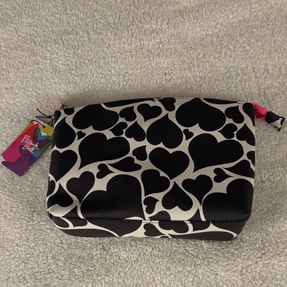 French Bull Large Black / White Hearts Cosmetic Bag with Pink Zipper